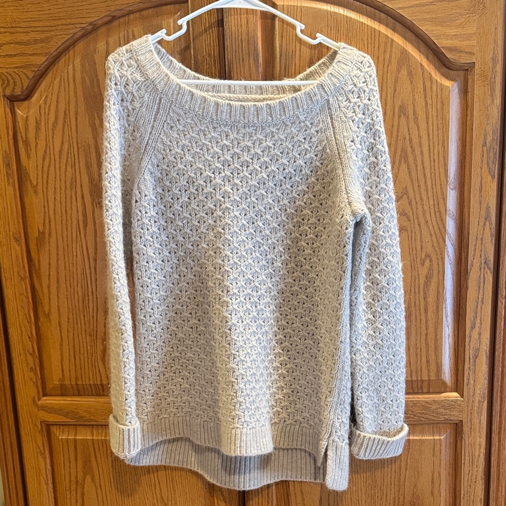 Banana Republic Women's Wool Cream Sweater